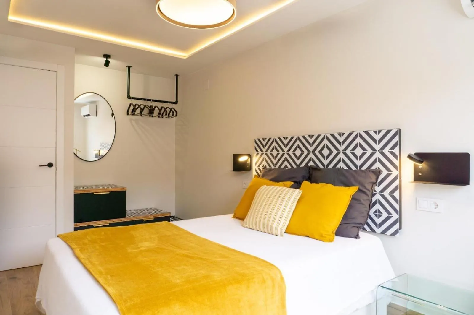 Acogedora Casa Junto Al Mar ,Cerca Del Centro Urbano Daire Málaga