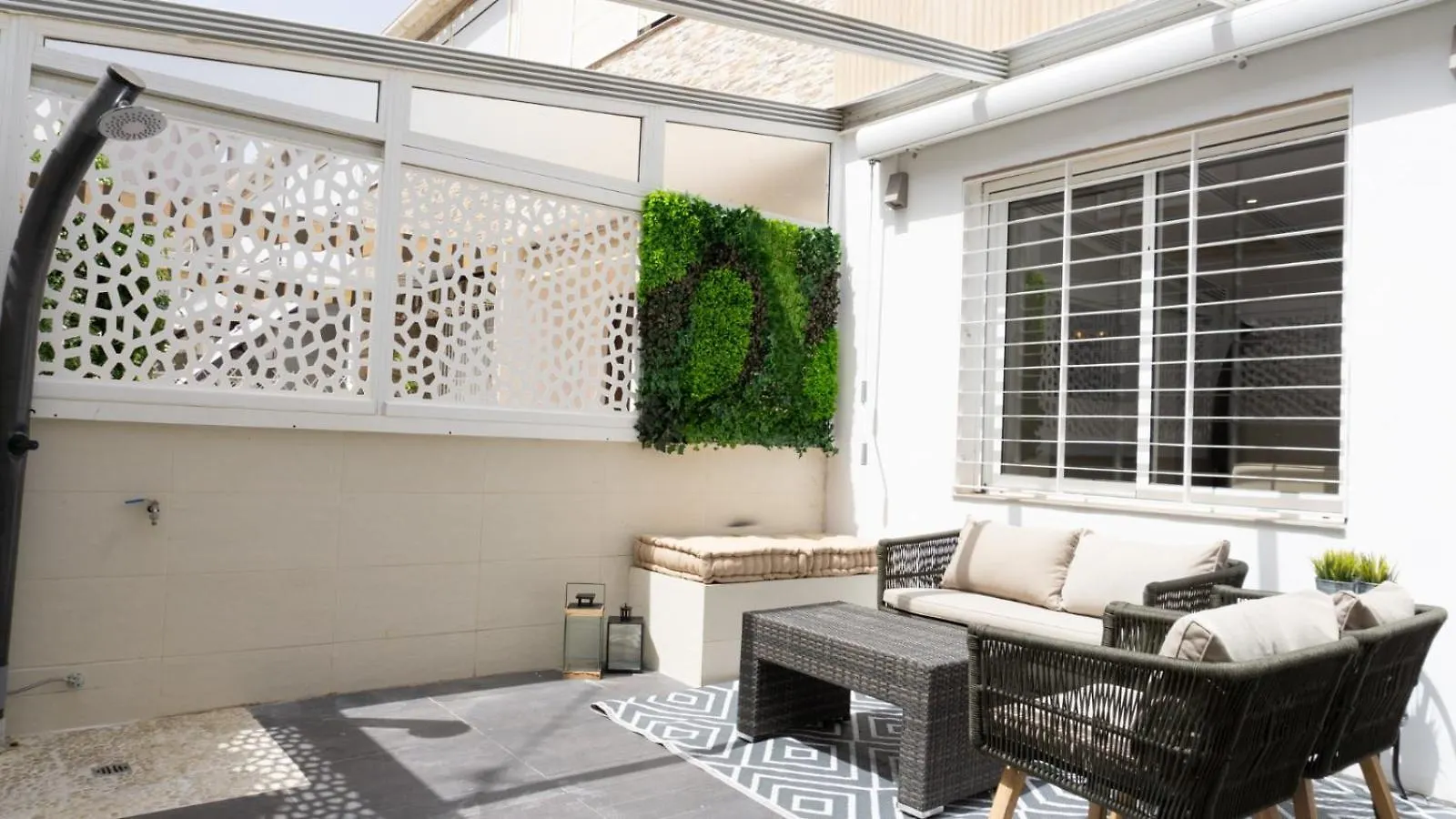 Acogedora Casa Junto Al Mar ,Cerca Del Centro Urbano Daire Málaga